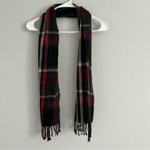 Plaid Scarf with Fringe